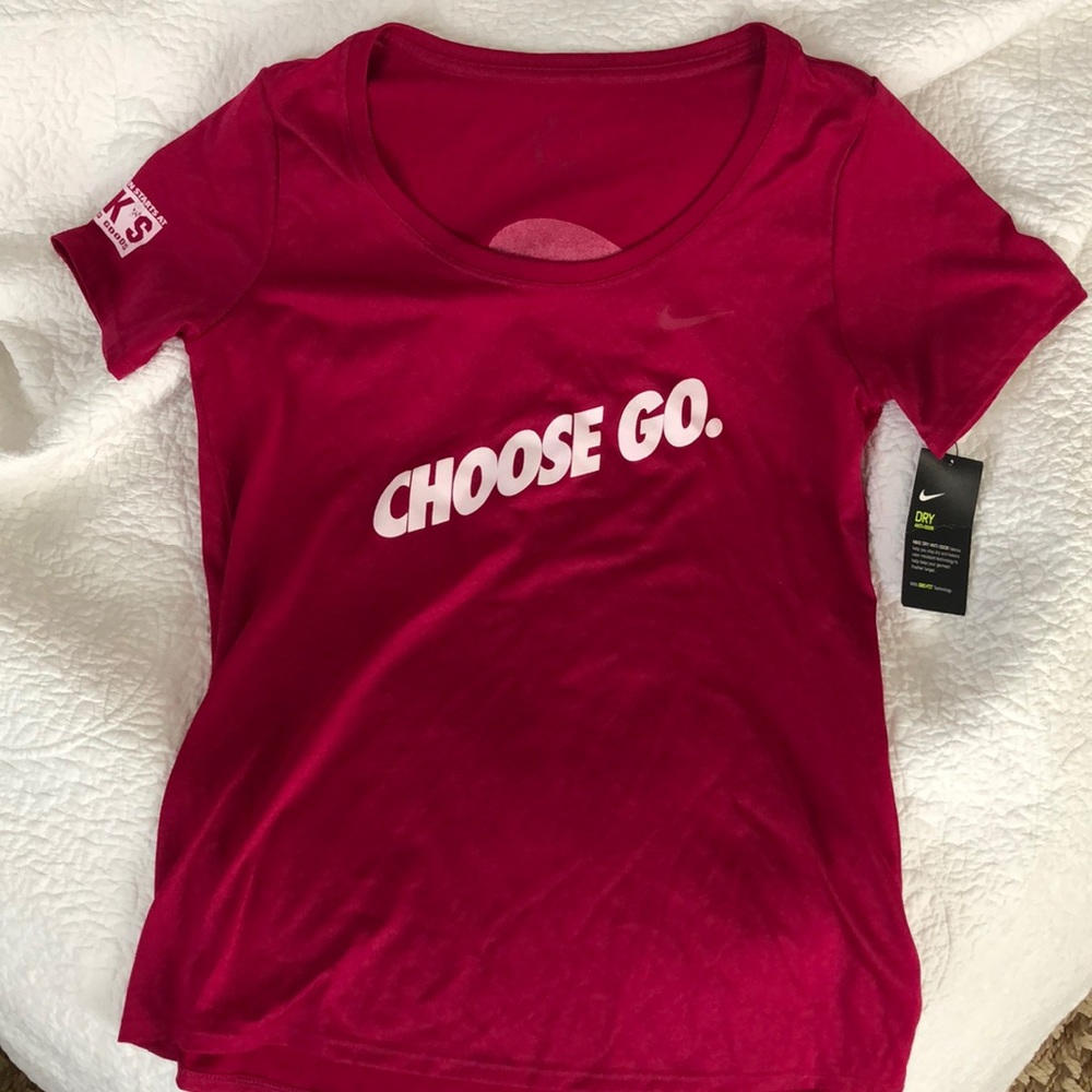 Nike running shirt- Go Chicago